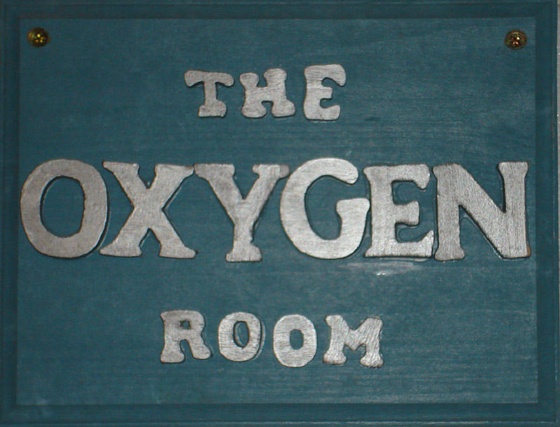 [oxygen_room_sign.jpg]