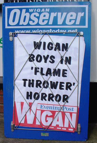 [20050601+Wigan+Flame+Thrower+Horror.jpg]