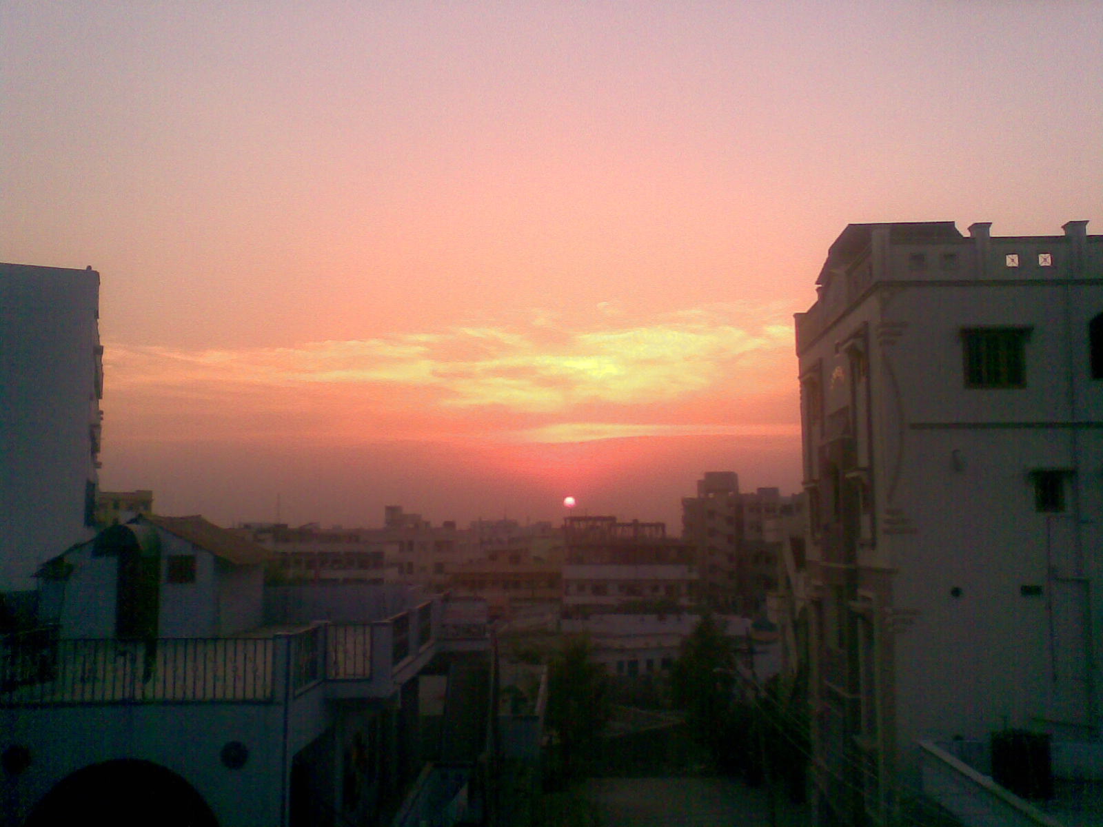 [Miyapur.in_Sunset+@+Miyapur.jpg]