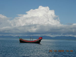 [Bay+of+Bengal--fishing+boats.jpg]