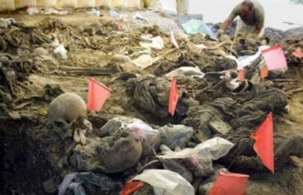 [Srebrenica+Massacre+Secondary+Mass+Grave+Kamenica.jpg]