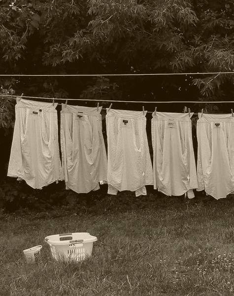 [laundry2.jpg]