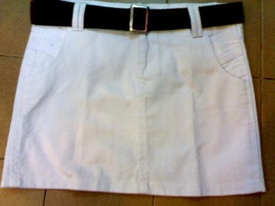 [white+skirt+w+belt.jpg]