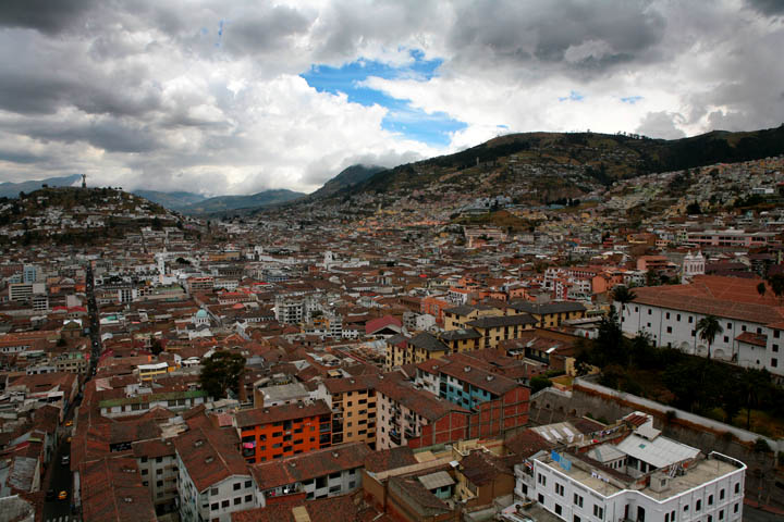 [Quito,+Ecuador.jpg]