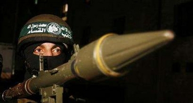 [HamasMilitantRocketPropelledGrenade.jpg]