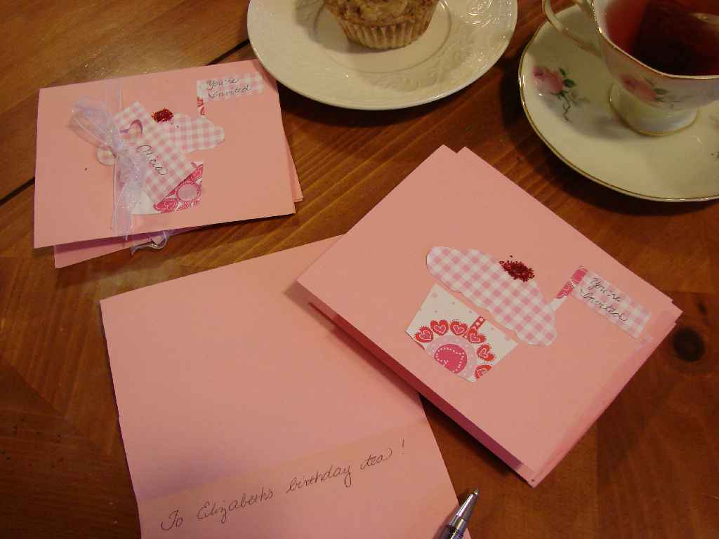 [cupcake+invitations.jpg]