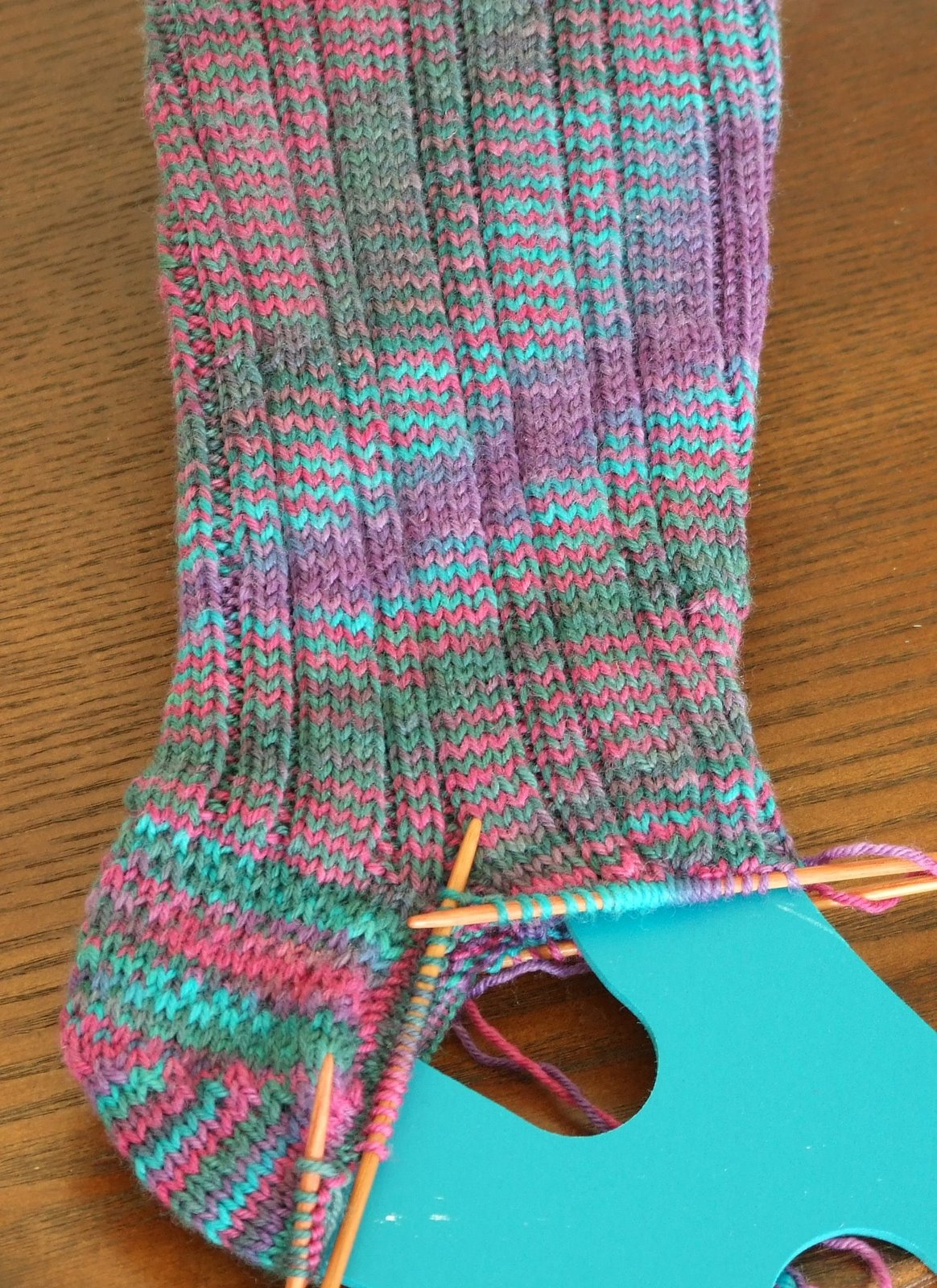 [Leg+&+heel+of+the+Simple+sock+~+cropped.jpg]