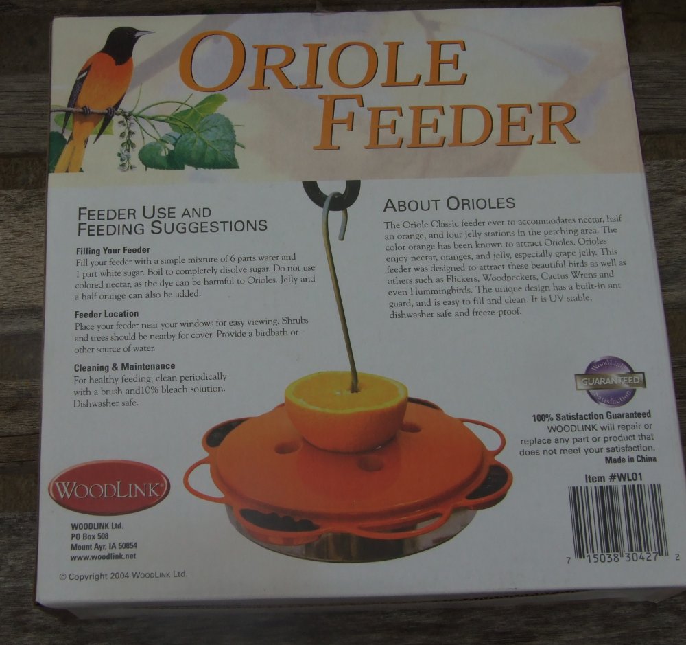 [Oriole+feeder+box+~+cropped+&+scaled.jpg]