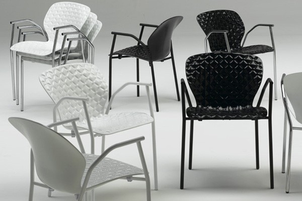 [stackable+chair+patricia+urq..jpg]