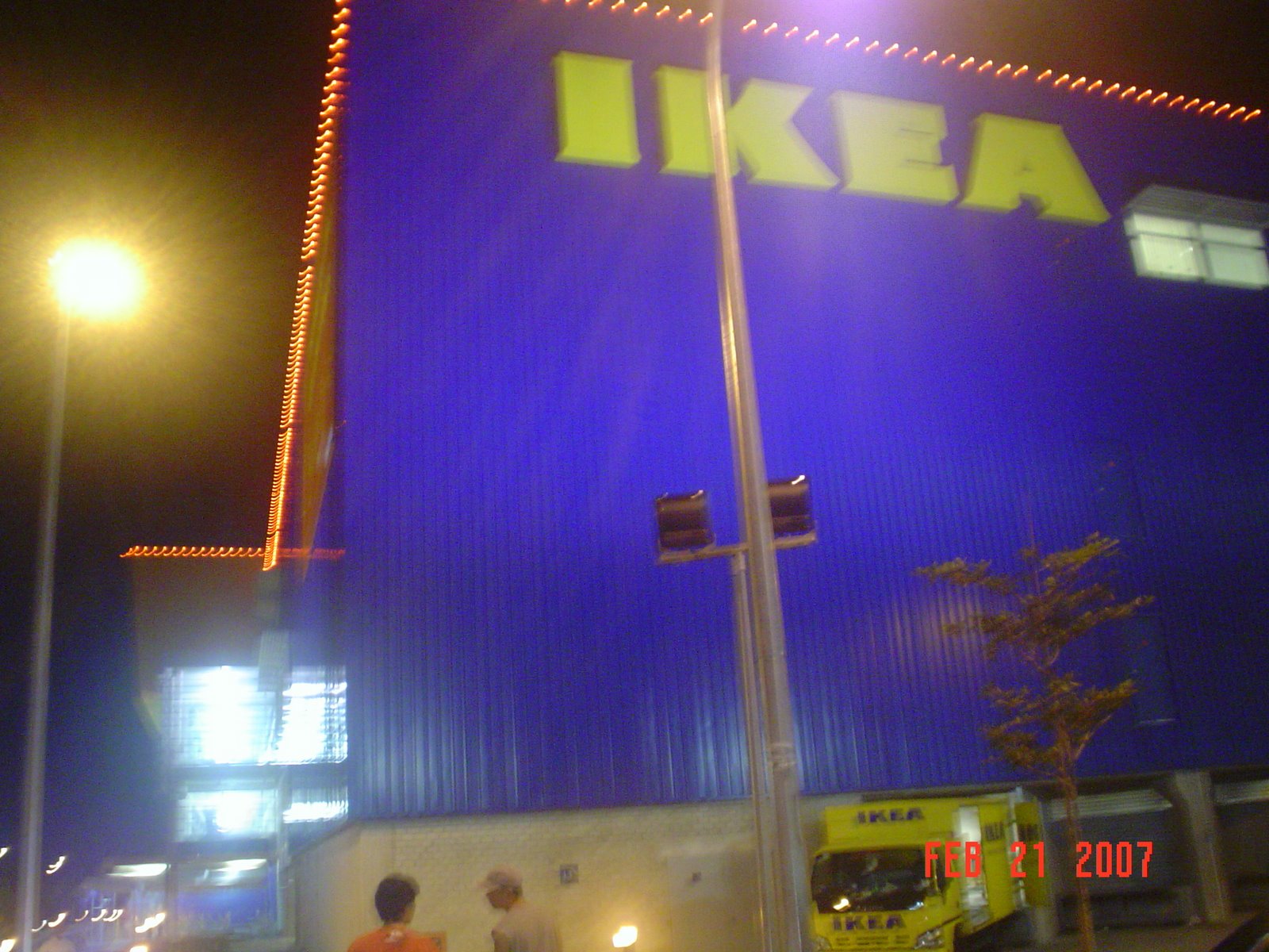 [Ikea.jpg]