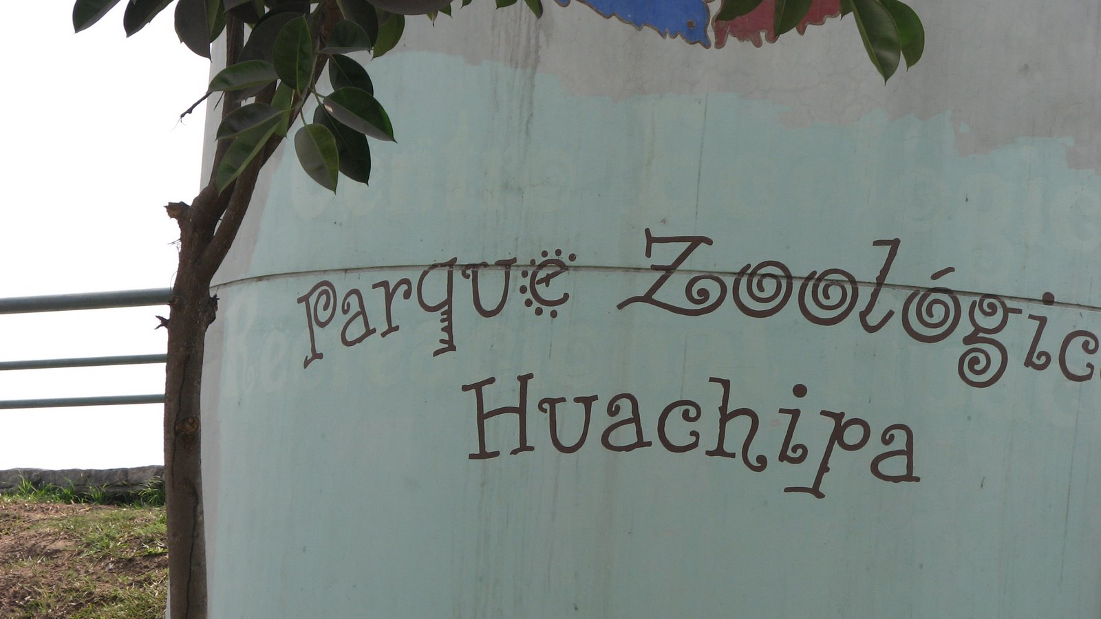[zoo+sign.JPG]