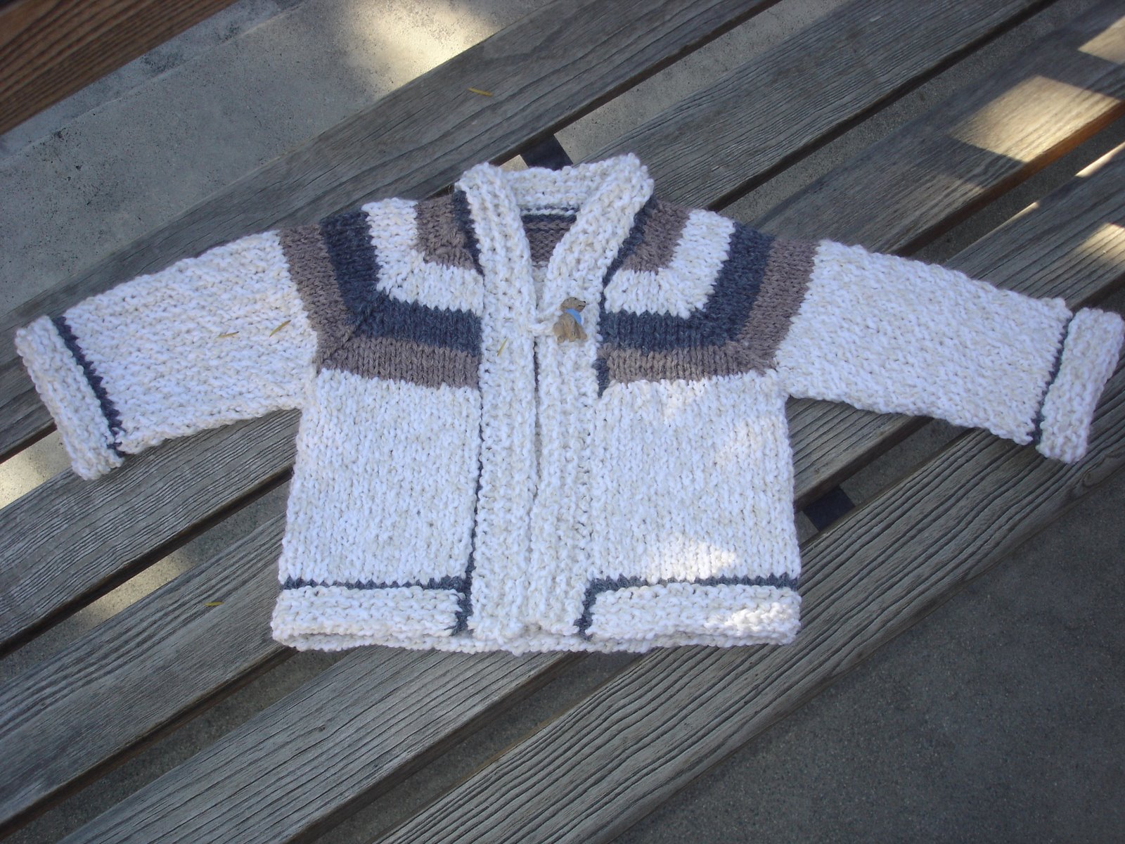 [Patty's+baby+sweater.jpg]
