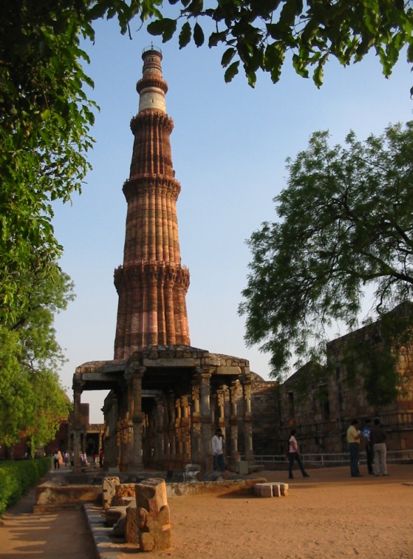[Qutub-Minar+in+Delhi.jpg]