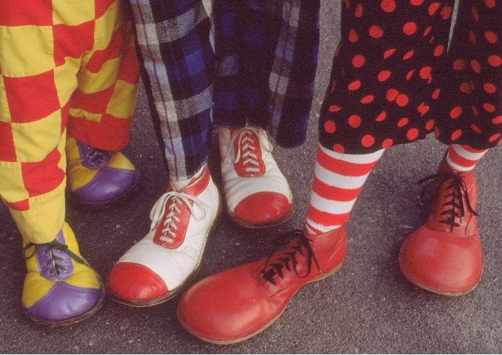 [clown+shoes.jpg]