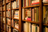 [bookshelf]