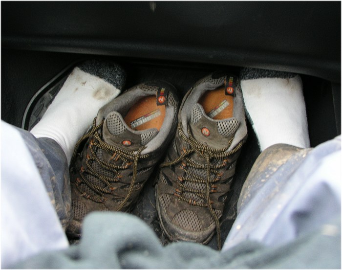 [Blog+Jims+feet+drying.jpg]