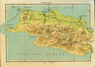 Pada awal kemerdekaan provinsi di indonesia berjumlah