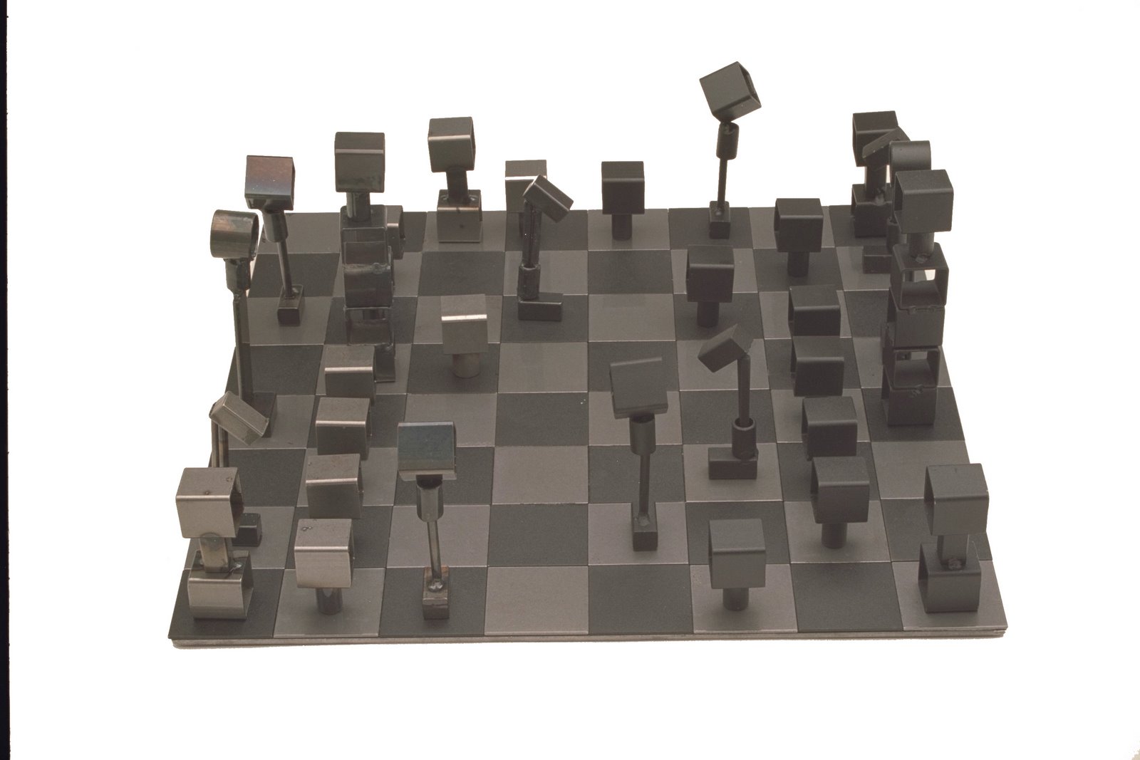 [chess_set3.jpg]