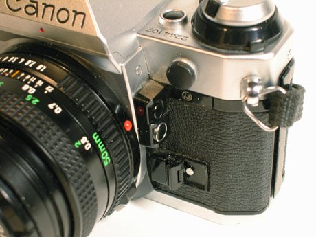 [Canon_AE1_Front_Side.jpg]