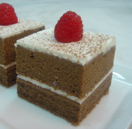 [efytian+chocolate+cake+2.jpg]
