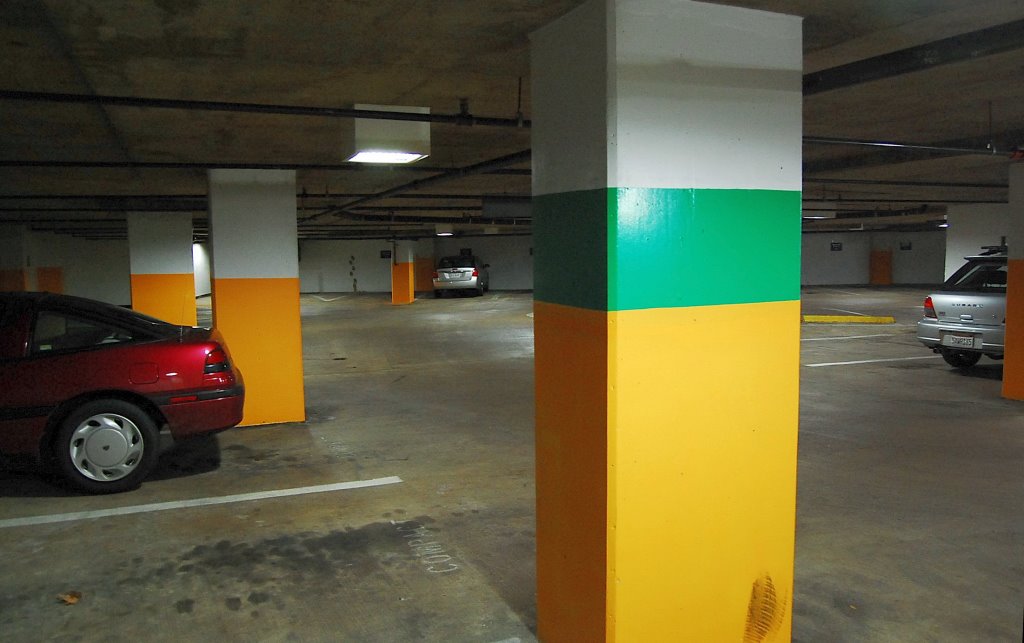[Parking+Color0001.JPG]