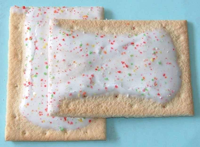 [Pop-Tarts_Frosted_Strawberry.jpg]