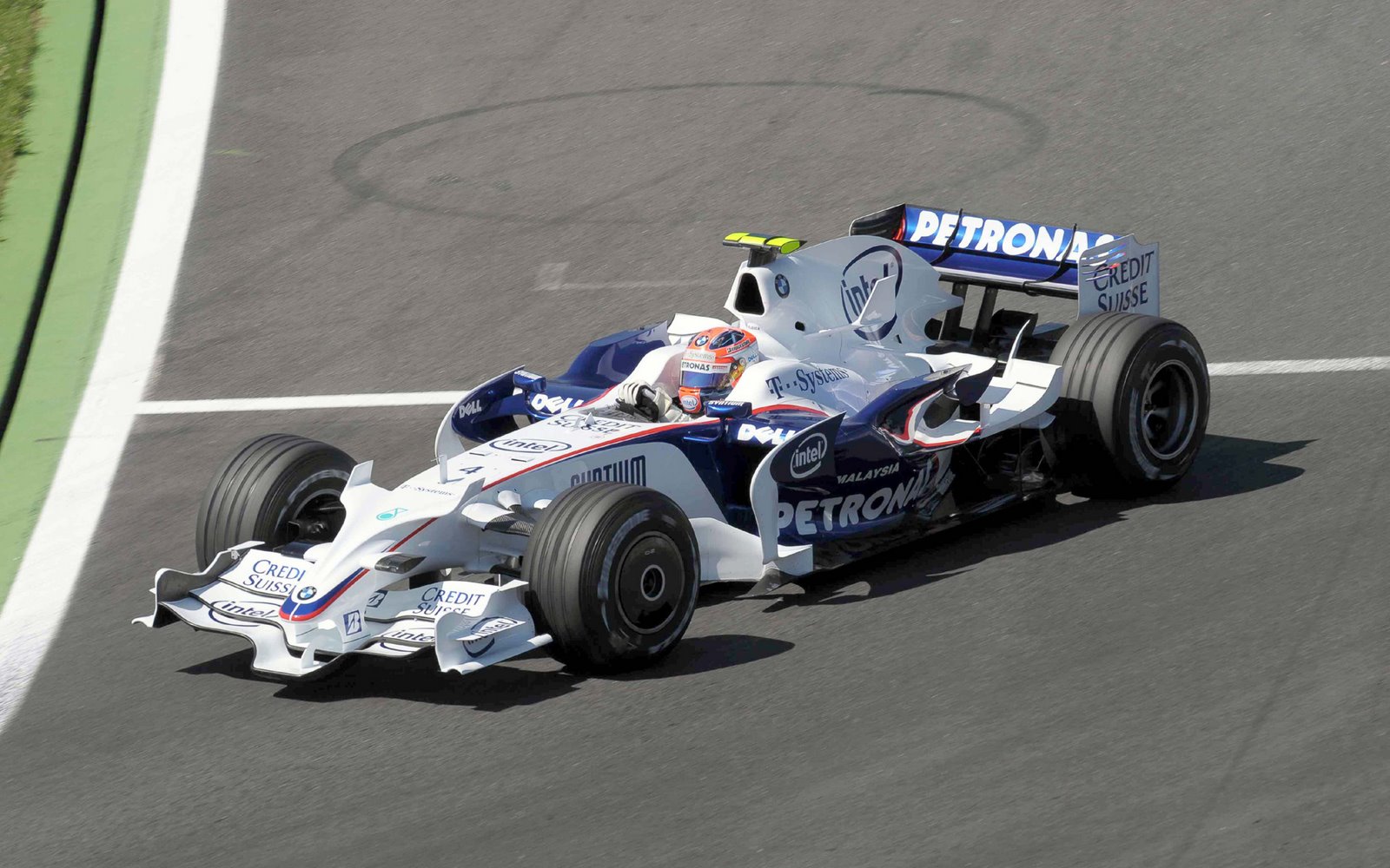 [Robert+Kubica+BMW+Sauber+Saturday+Qualifying+session+France+Magny+Cours,+F1+2008++33.jpg]
