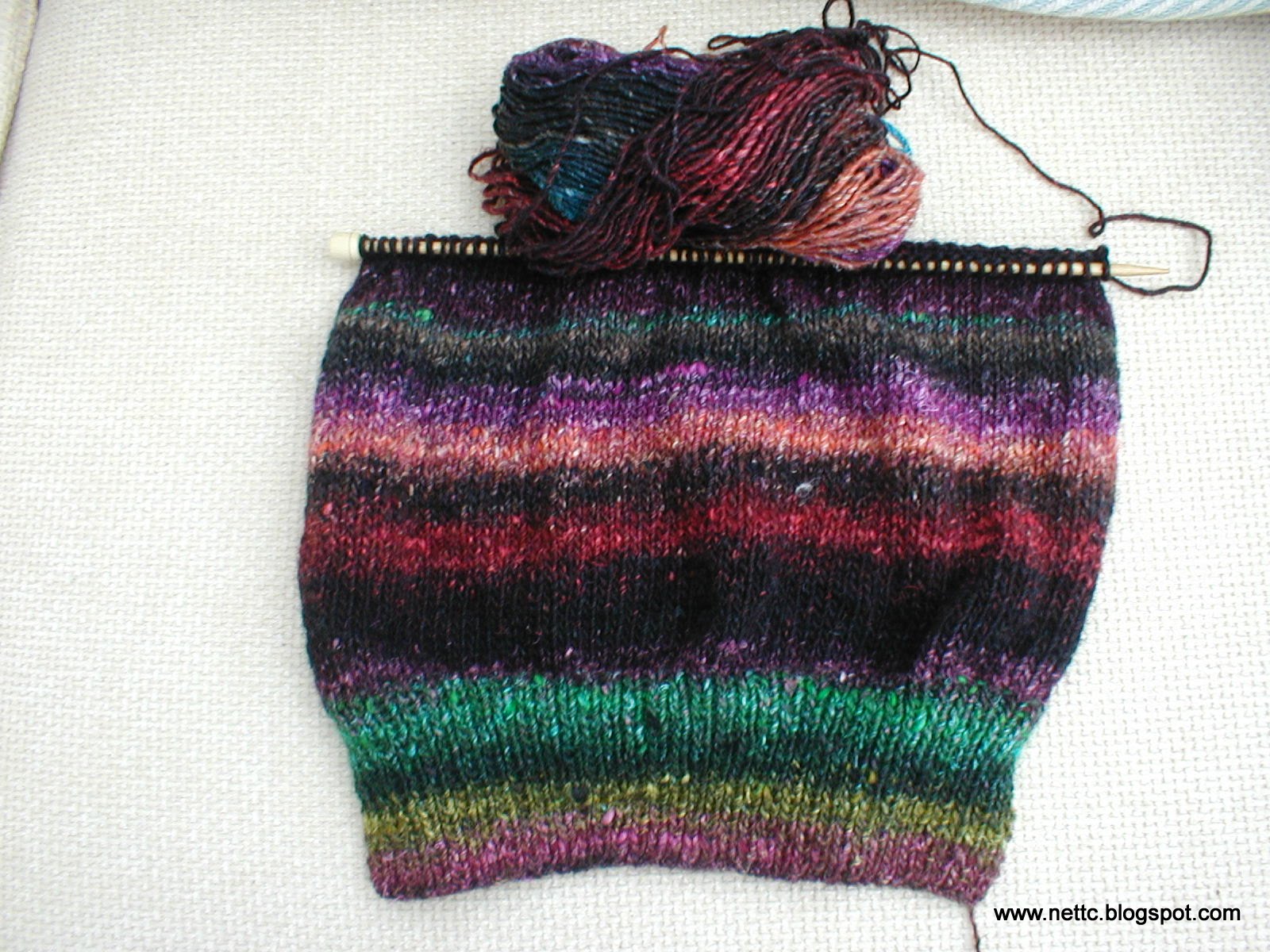 [Ailsa+Knitting+and+Things+009.jpg]