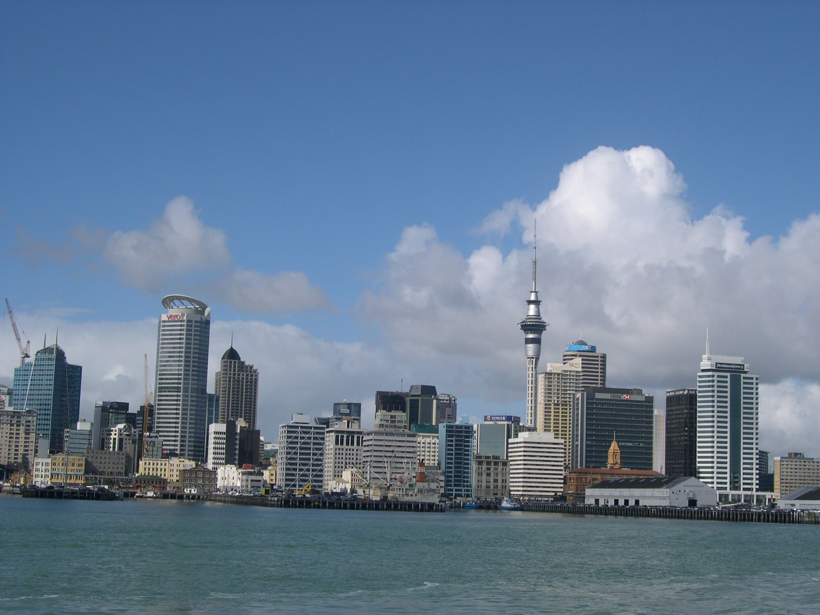 [Auckland.jpg]