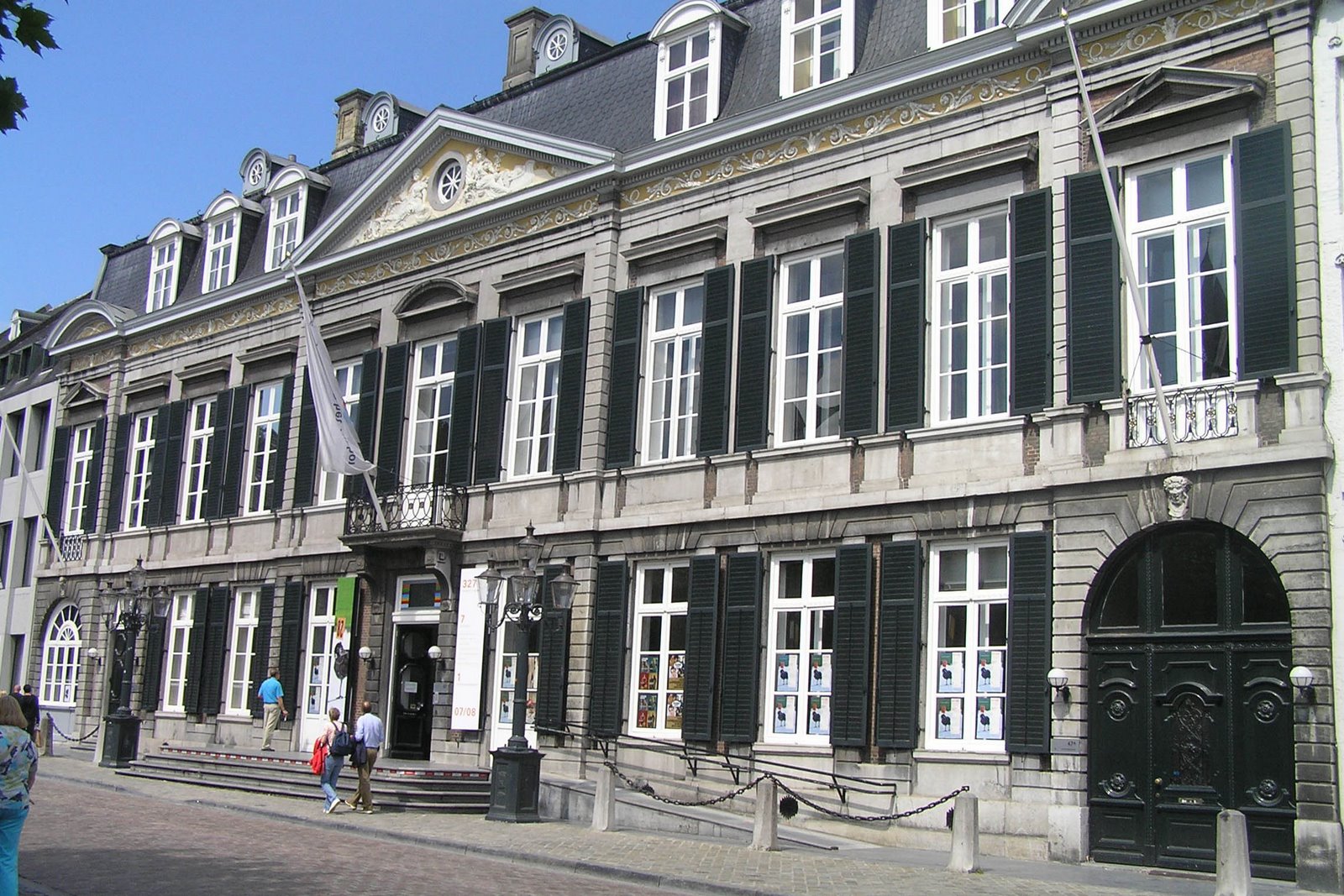[w54-Maastricht-Generaalshuis.jpg]