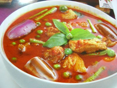 [thai-red-curry-chicken.jpg]