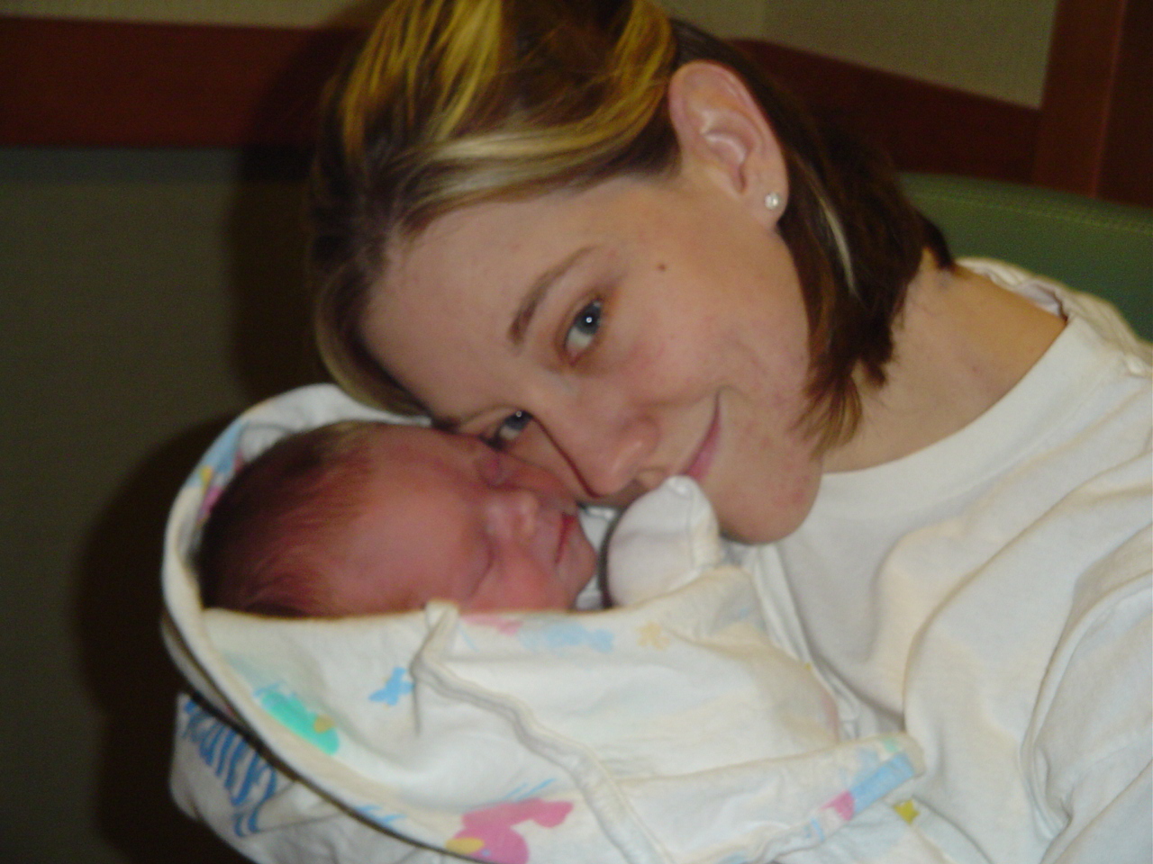 [Emily+and+Mommy.JPG]