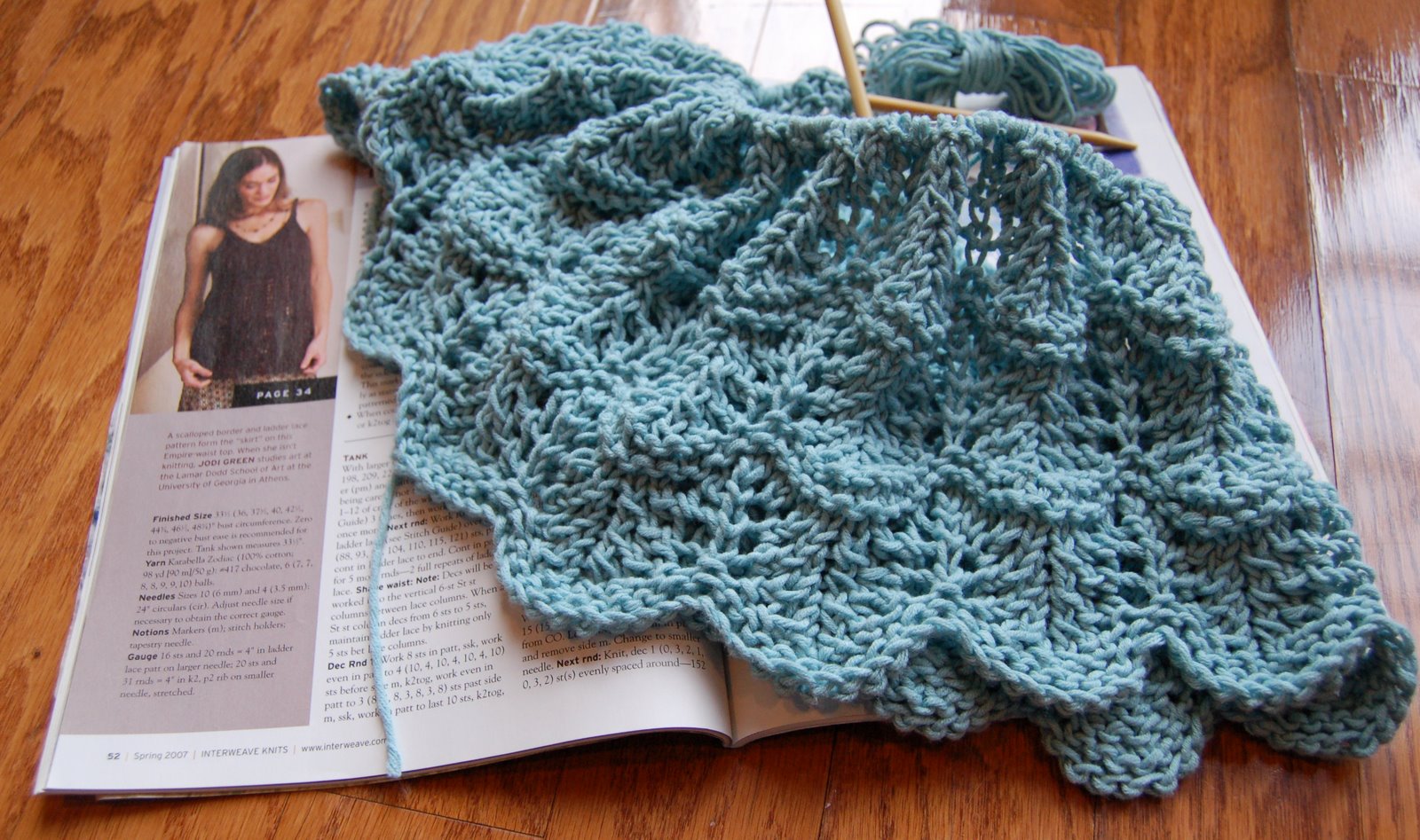 [knitting+in+progress+3.jpg]