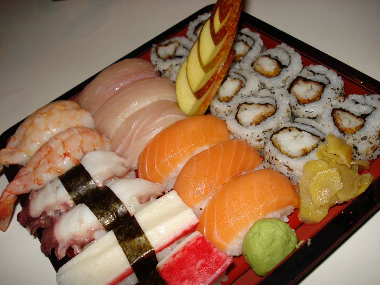 [30-06-07+Sushi+(2).JPG]