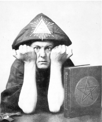 [Aleister_Crowley_4.png]