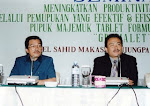 Presentasi pada Seminar Pupuk Di Sahid Makassar Hotel