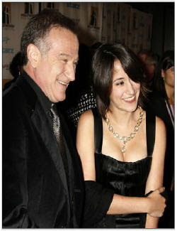 Robin Williams and daughter Zelda at entertainmentnewsnevents.blogspot.com