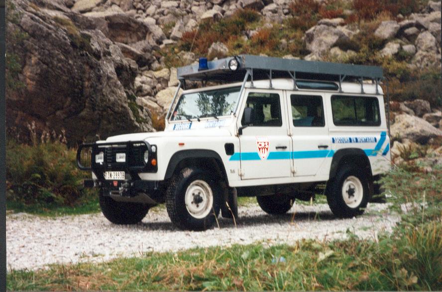 [Land-Rover+Defender.''secours+en+montagne+CRS''.police+gendarmerie.jpg]