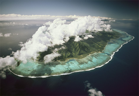 [aerial-view-tahiti-398827-ga.jpg]