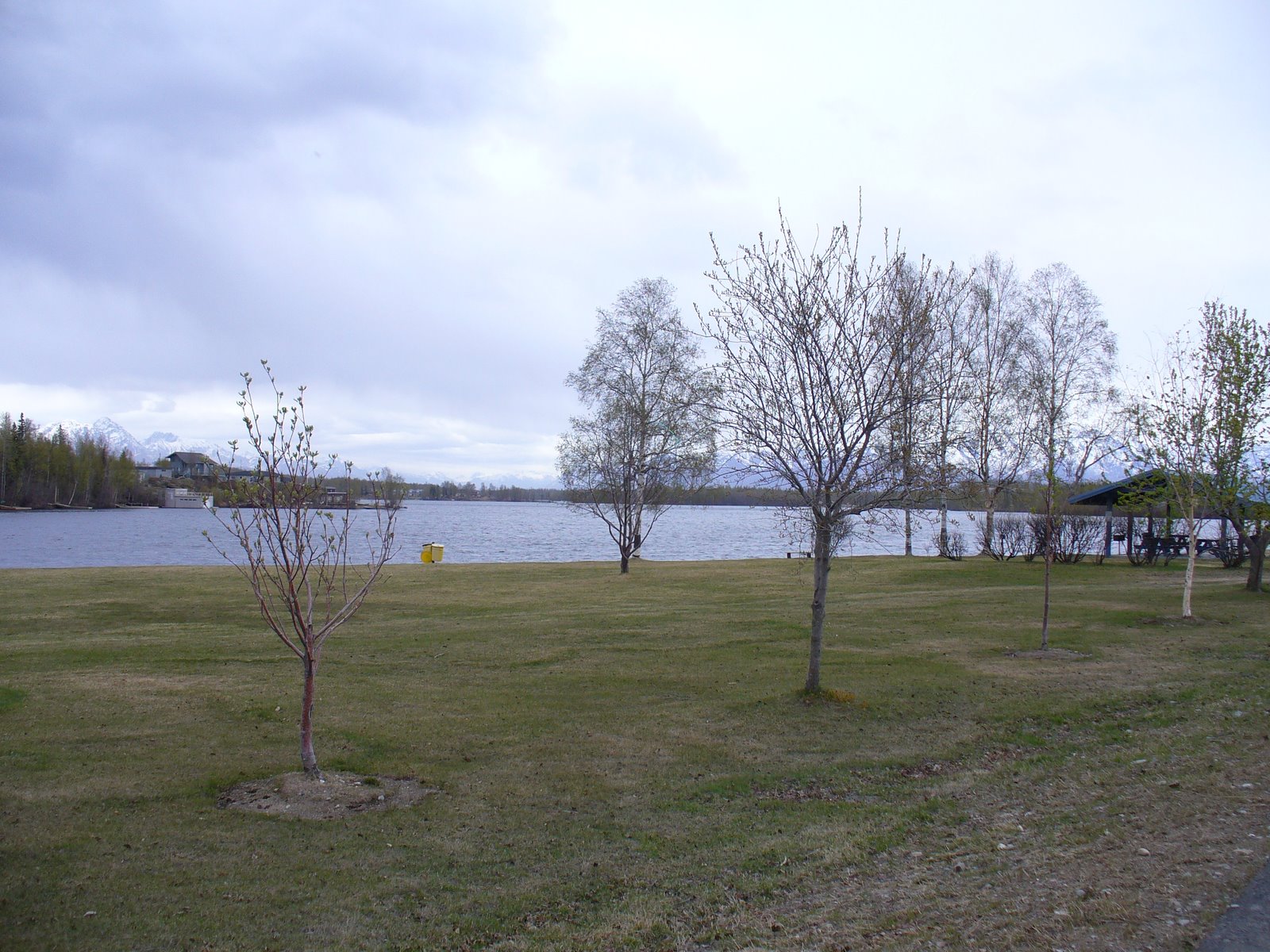 [Wasilla+lake+may+2007+001.JPG]