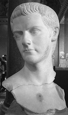 [220px-Caligula_bust.jpg]
