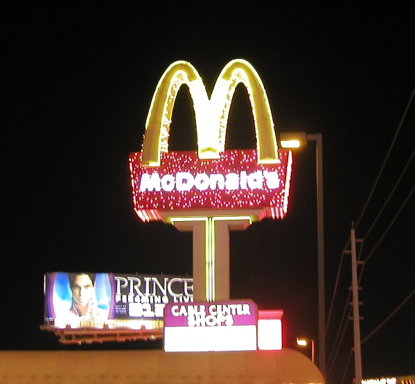 [McDonalds+sign.JPG]