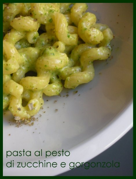 [pasta+zucchinegorgozola.jpg]