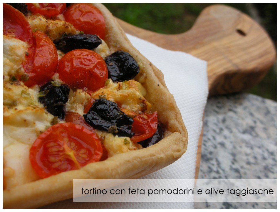 [tortino+pomodori+feta+olive.jpg]