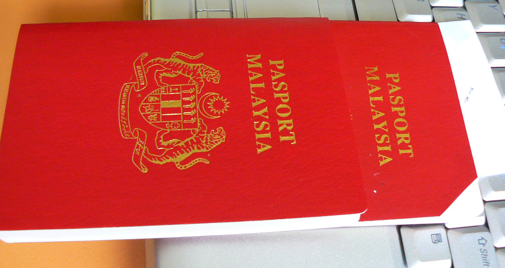 [pasports.jpg]