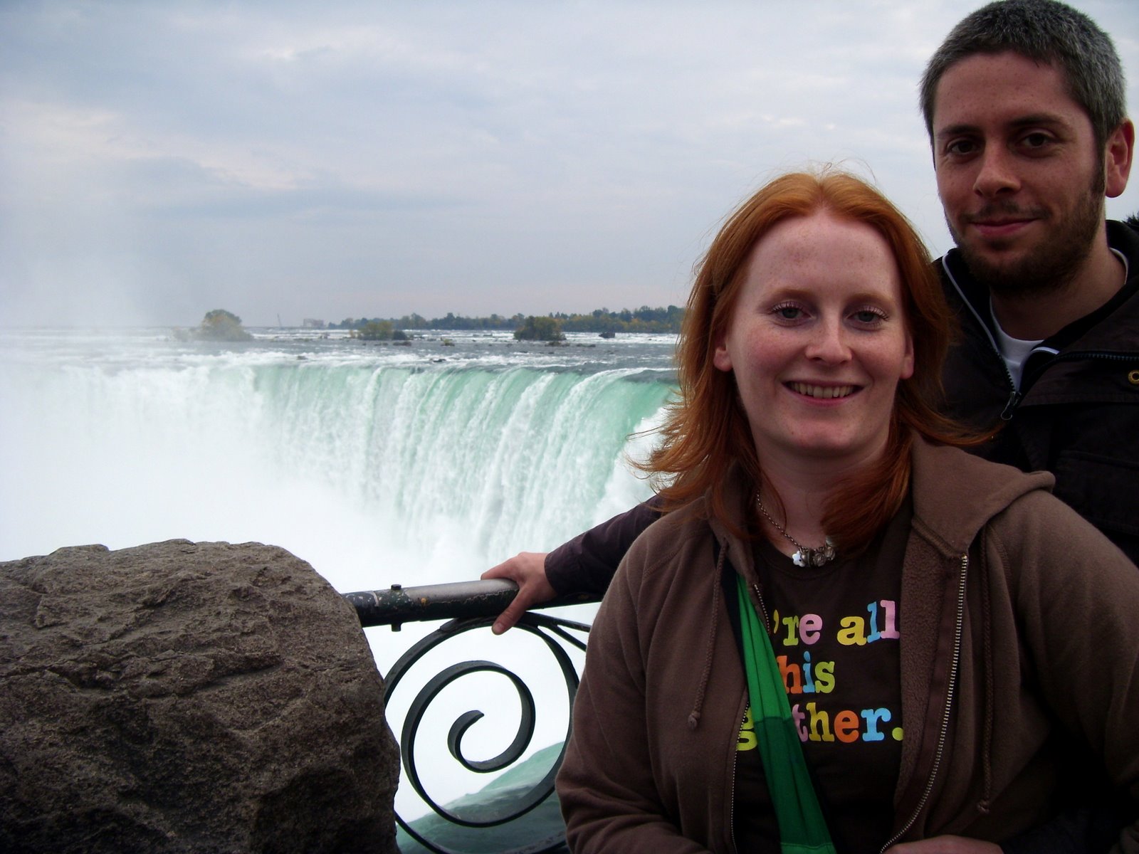 [Jen+and+I+at+Niagara+Falls.jpg]
