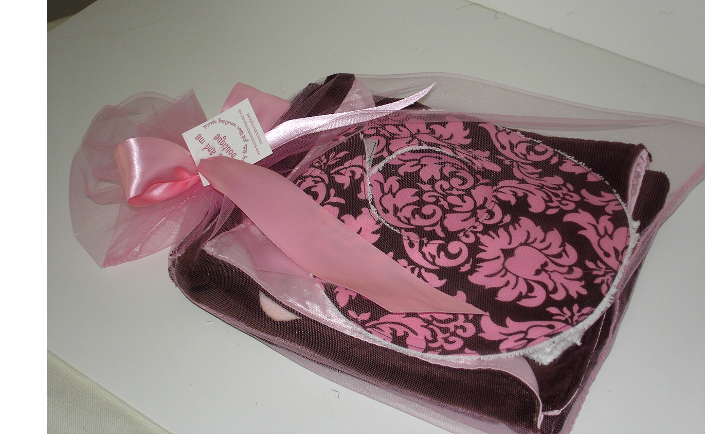 [tulle+packaging+pink+bow.jpg]