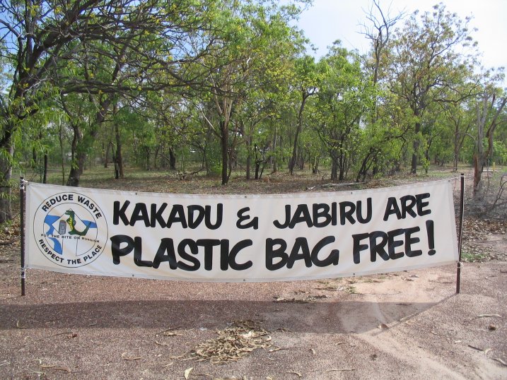 [kakadu_and_jabiru_plastic_bag_free.jpg]
