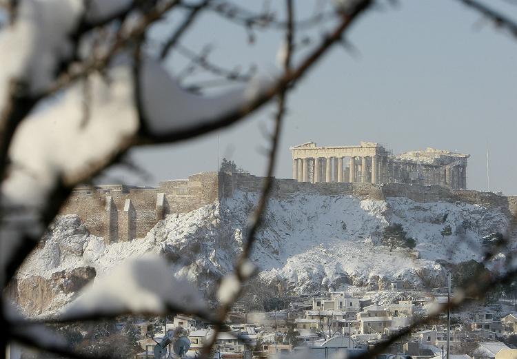 [acropolis+snow.jpg]