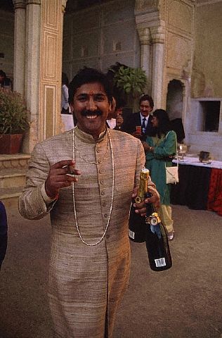 [india-wine.jpg]